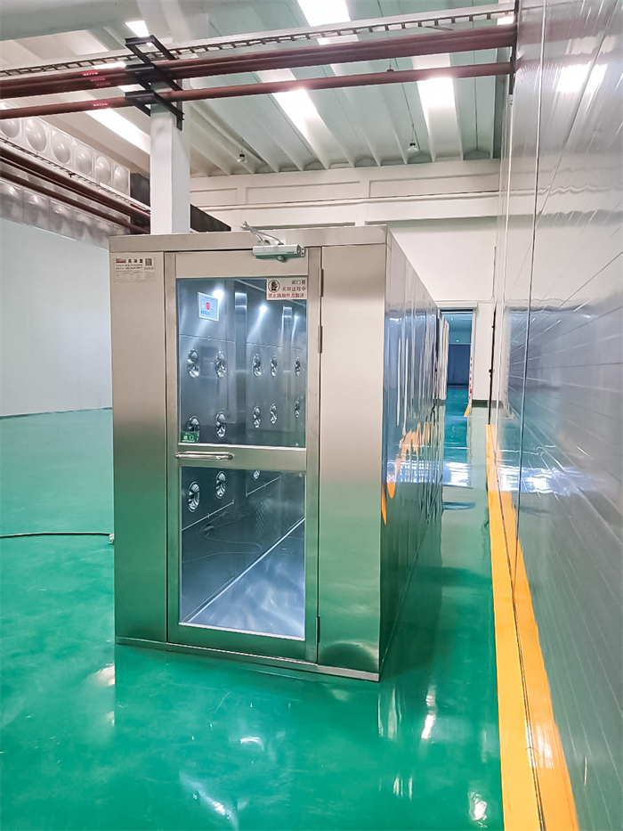 不銹鋼風(fēng)淋房廠(chǎng)家